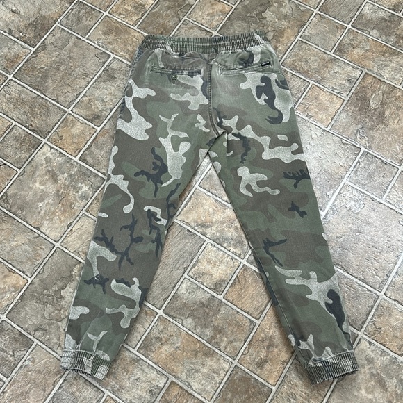 Volcom Joggers Camouflage YOUTH XL, 14 - Picture 3 of 10